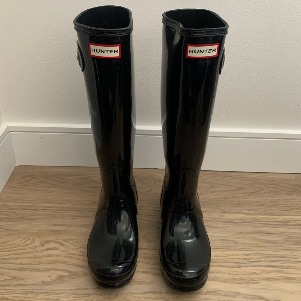 Hunter rain boots women size 6
